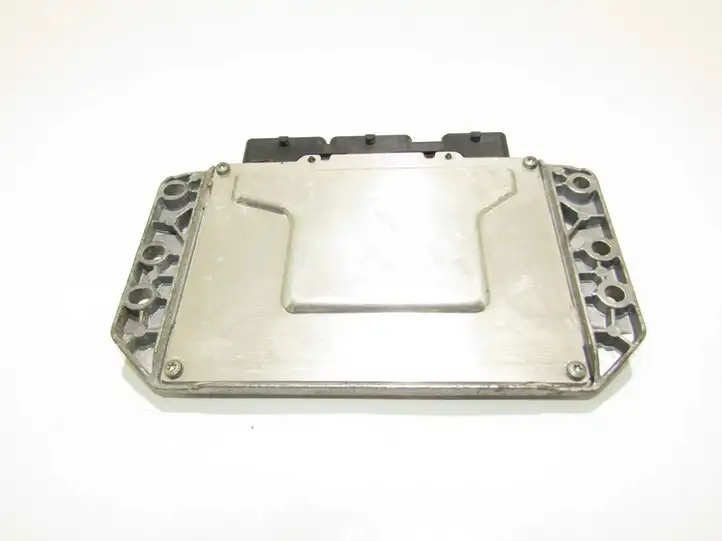 Renault Megane II (2002 - 2005) Блок управления двигателем (ЭБУ) — фото 4