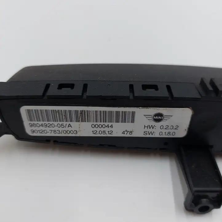 Mini Cooper Countryman R60 (2010 - 2016) 9804920 Блок кнопок на панели — фото 3