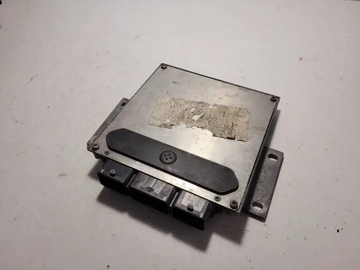 Peugeot 406 (1999 - 2006)  9634496280 Блок управления двигателя