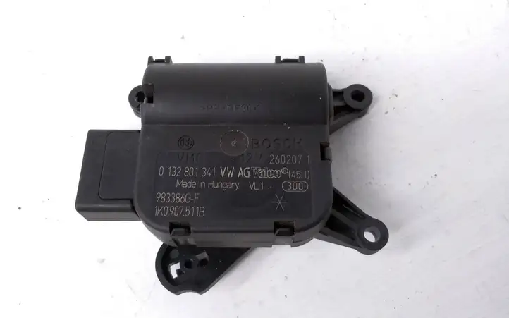 Audi A3/S3 8P (2004 - 2008) 1K0907511B Двигатель задвижки потока воздуха — фото 1