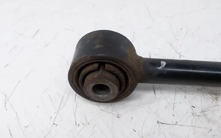 Honda CR-V (2012 - 2016)   Рычаг