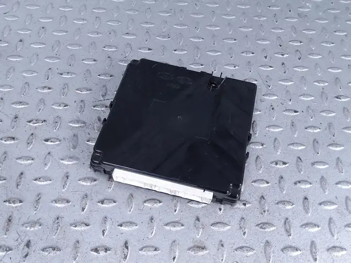 Kia Ceed (2015 - 2018)   Блок управления без ключа