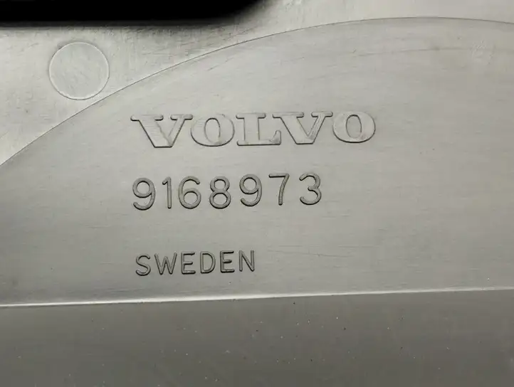 Volvo S60 (2000 - 2004) 9168973 Крышка ящика предохранителей — фото 7