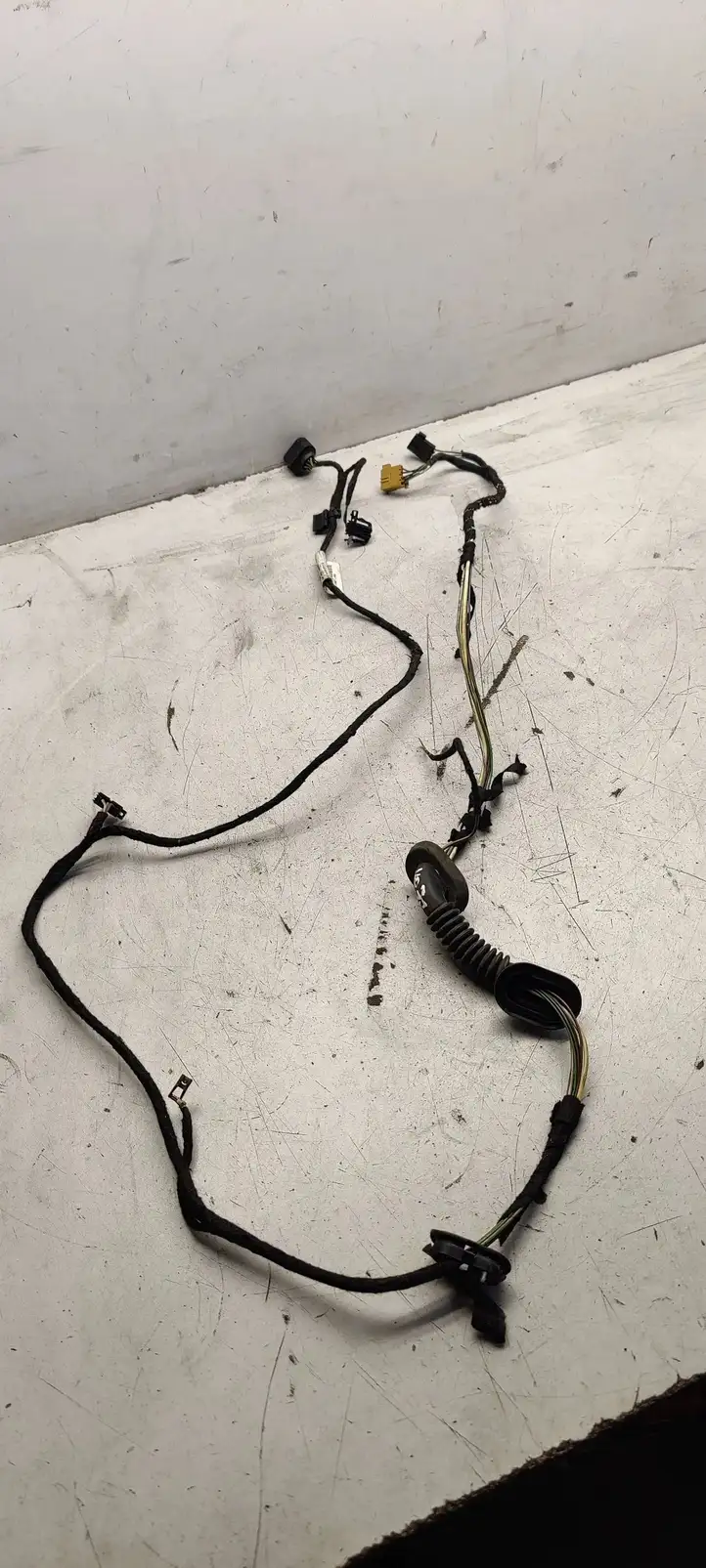 Seat Leon (1P) (2005 - 2012)  1P0971145A Проводка крышки багажника