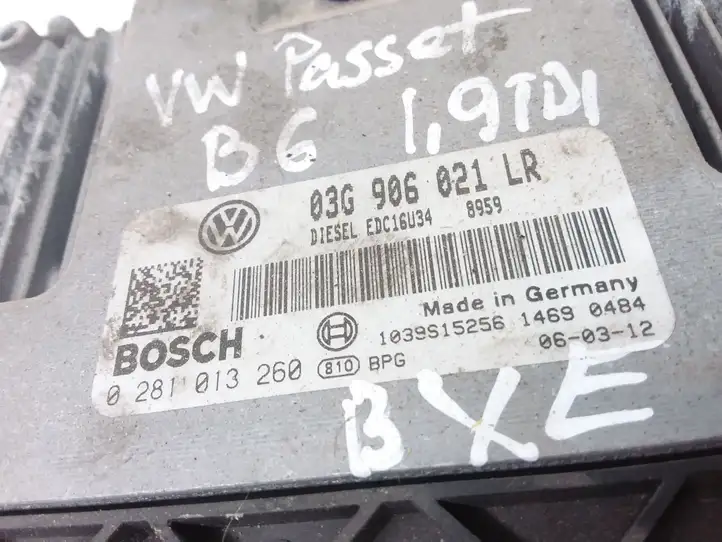 Volkswagen PASSAT B6 (2005 - 2010) 03G906021LR Блок управления двигателем (ЭБУ) — фото 3