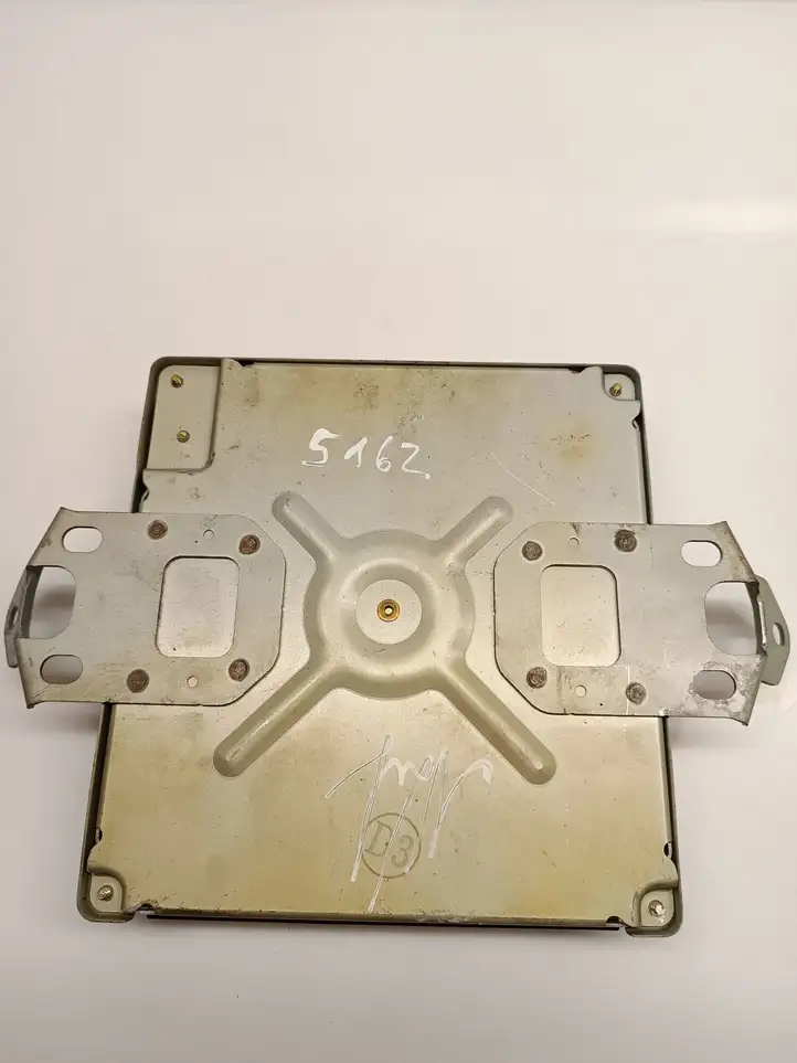 Subaru Forester SG (2003 - 2005)  22611AJ610 Блок управления двигателя