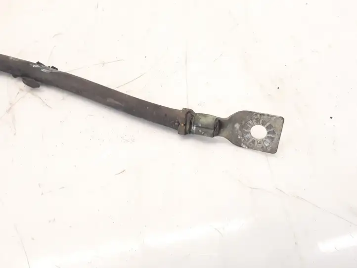 Renault Megane II (2006 - 2008)   Минусовый провод (аккумулятора)