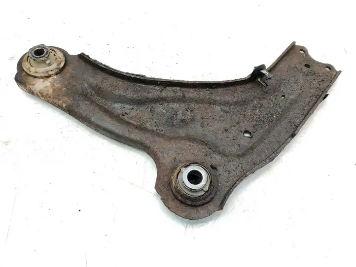 Renault Laguna (2001 - 2005)   Вилы