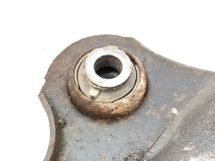 Renault Laguna (2001 - 2005)   Вилы