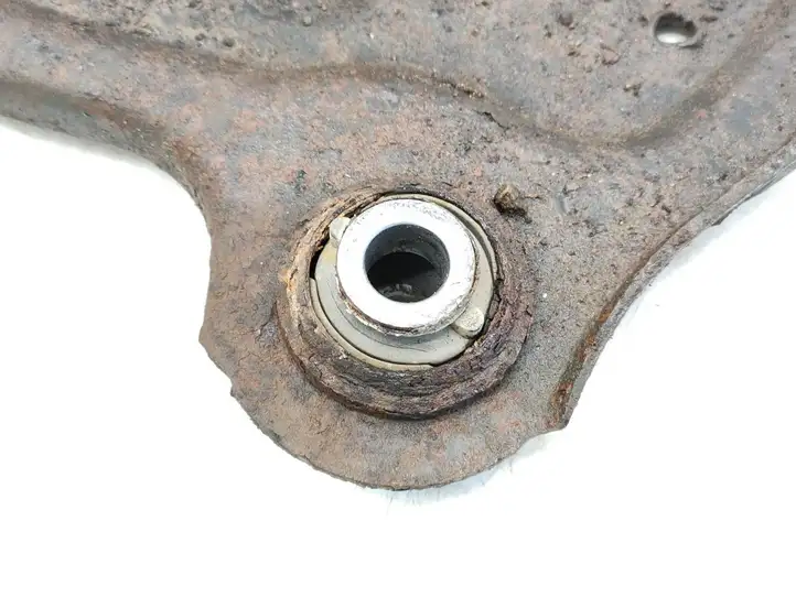 Renault Laguna (2001 - 2005)   Вилы