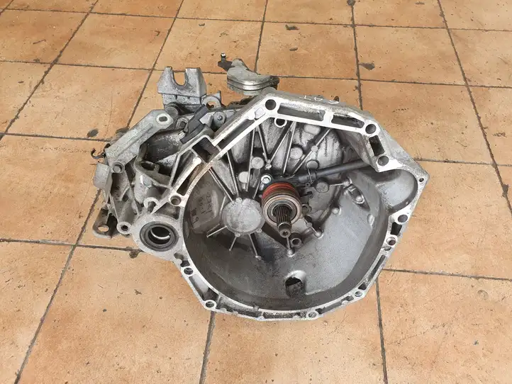 Nissan Juke I F15 (2010 - 2018) 8200533179 Механическая коробка передач, 6 передач — фото 1