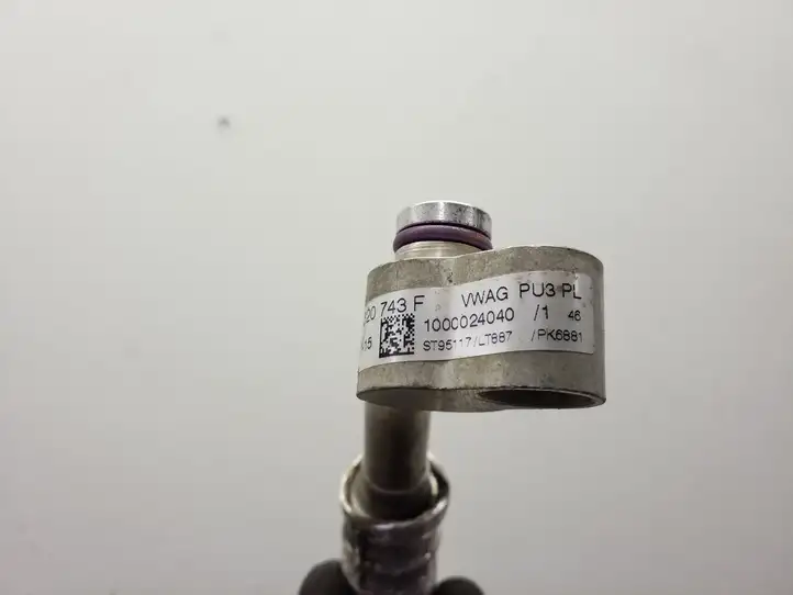Volkswagen Tiguan (2011 - 2016) 5N0820743F Трубки и шланги кондиционера — фото 3