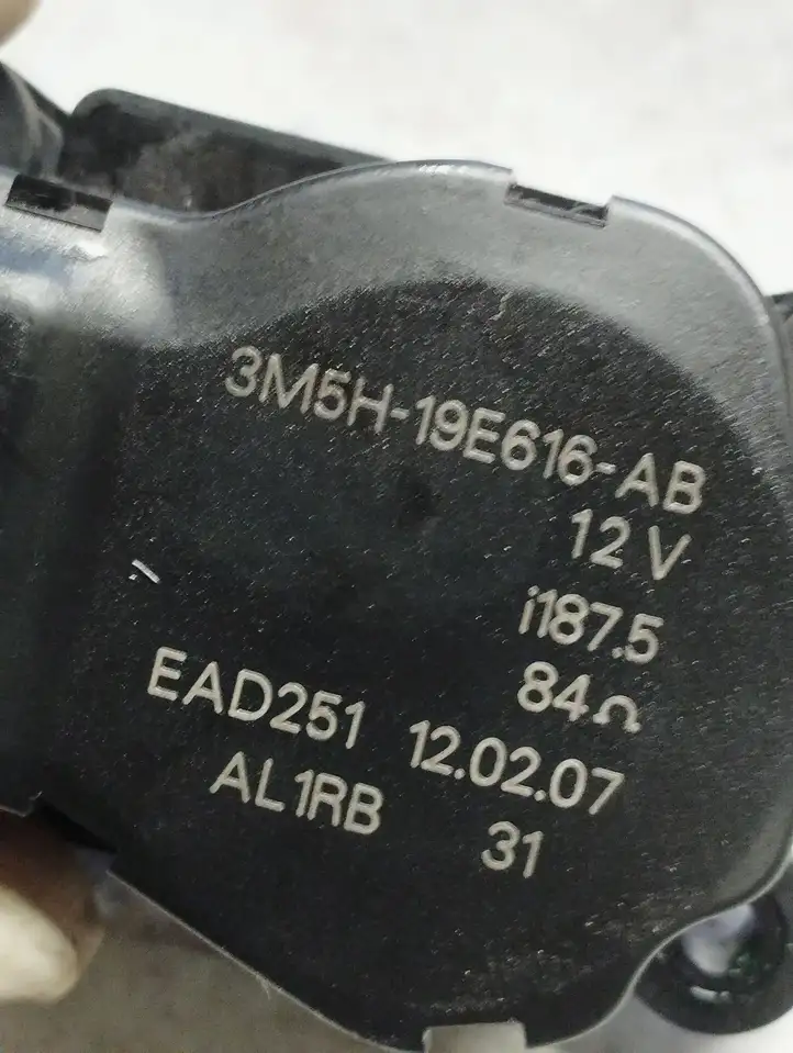 Ford S-MAX (2006 - 2010) 3M5H19E616AB Двигатель задвижки потока воздуха — фото 4