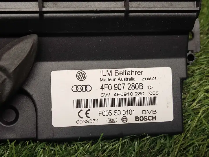 Audi Q7 4L (2005 - 2009) 4F0907280B Прочие блоки управления — фото 3