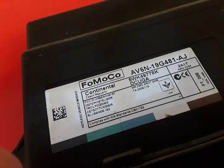 Ford Focus Grand C-MAX (2010 - 2019) AV6N19G481AJ Модуль комфорта — фото 5