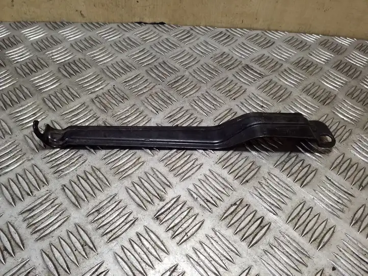 Volvo XC70 (2007 - 2013) 30667262 Прочие детали моторного отсека — фото 1