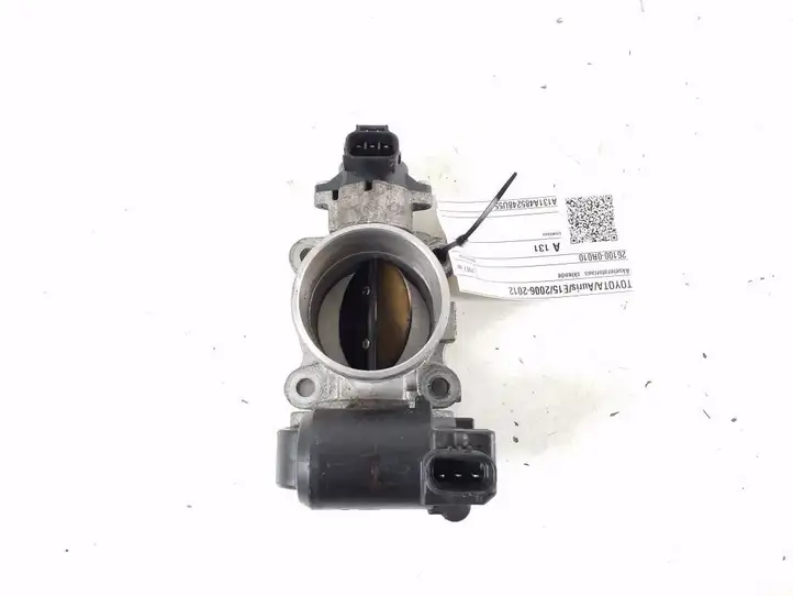 Toyota Auris 150 (2006 - 2012) 26100-0R010 Дроссельная заслонка — фото 1