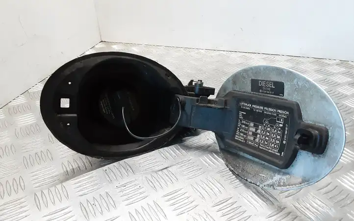 Mercedes-Benz R W251 (2005 - 2013) A1644700030 Крышка топливного бака — фото 4