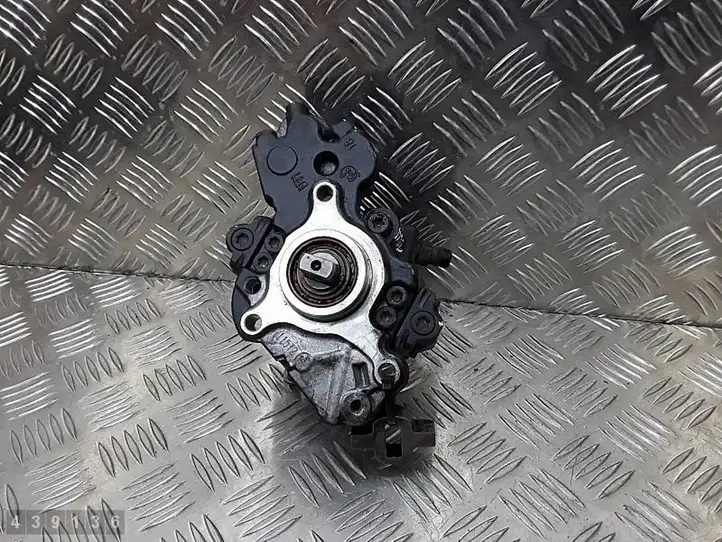 Ford Mondeo MK IV (2007 - 2014) 9424A050A Топливный насос — фото 1