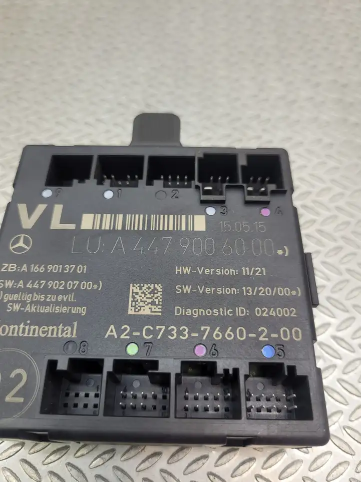 Mercedes-Benz Vito W447 (2014 - ) A4479006000 Блок управления дверью — фото 3