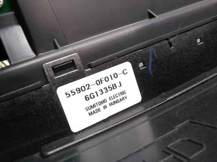Toyota Corolla Verso AR10 (2004 - 2009) 559000F030 Блок управления климат-контролем — фото 4