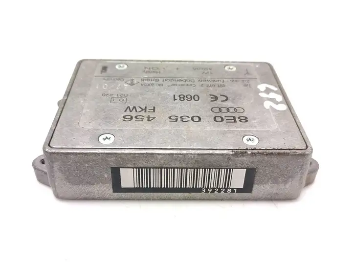 Audi A6 S6 C5 4B (2001 - 2004) 8E0035456 Усилитель антенны — фото 4