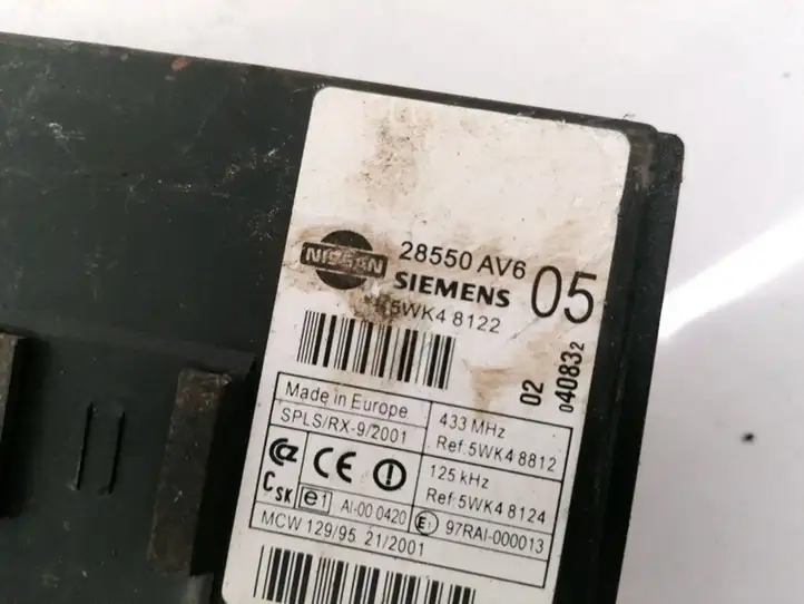 Nissan Primera (2001 - 2008) 28550AV605 Модуль комфорта — фото 3