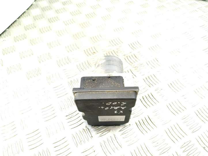 BMW X3 E83 (2003 - 2010)  3421416 Блок ABS