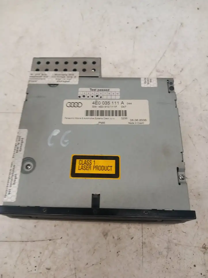 Audi A6 Allroad C6 (2006 - 2008) 4E0035111A CD/DVD чейнджер — фото 1