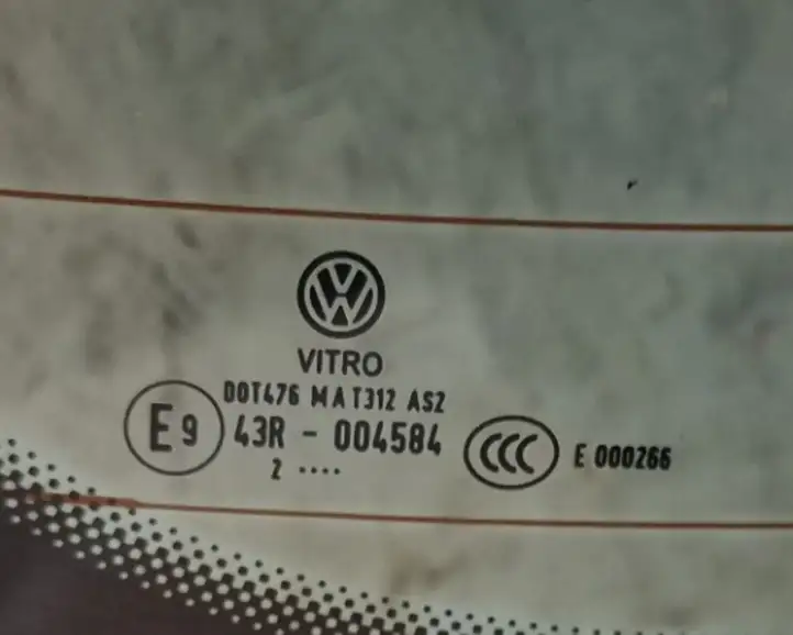 Volkswagen Jetta VI (2011 - 2018) 43R004584 Заднее стекло — фото 7