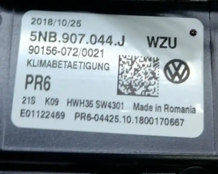 Volkswagen Tiguan (2016 - 2020) 5NB907044J Блок управления климат-контролем — фото 4