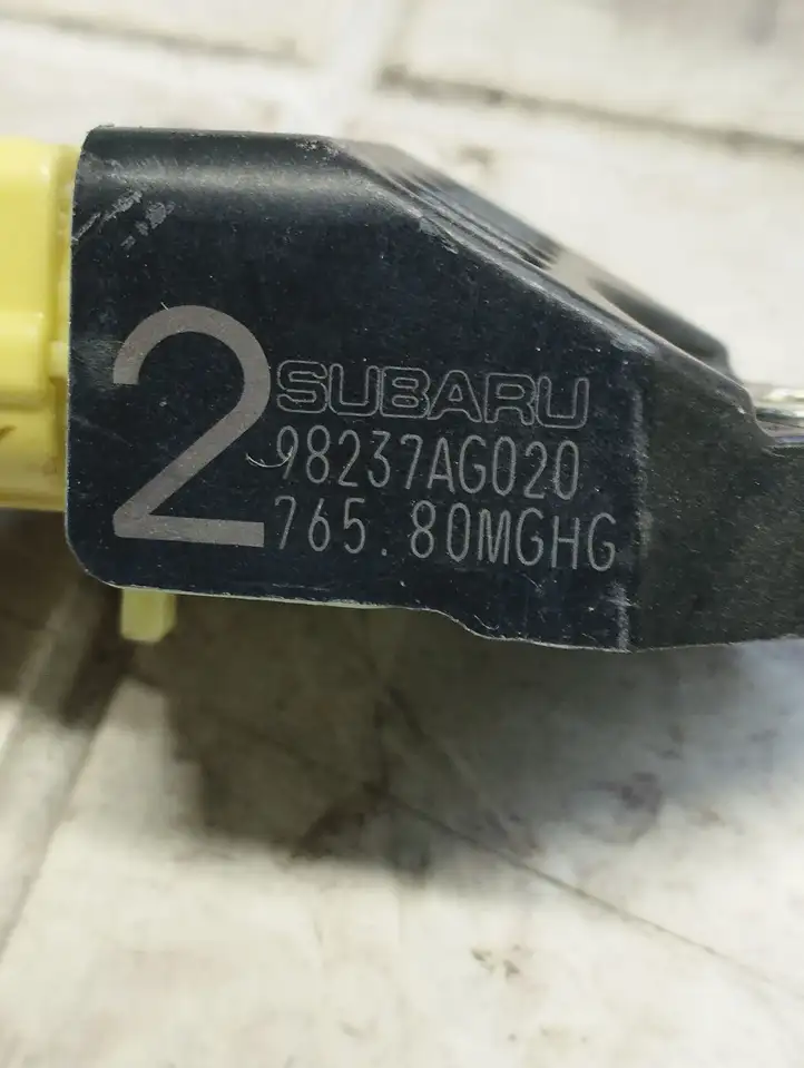 Subaru Outback (2007 - 2009) 98237AJ020 Датчик удара SRS — фото 2