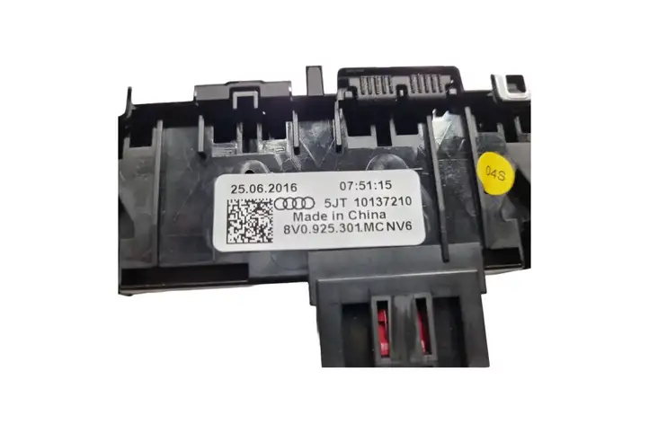 Audi A3/S3 8V (2012 - 2016) 8V0925301MC Блок кнопок на панели — фото 5