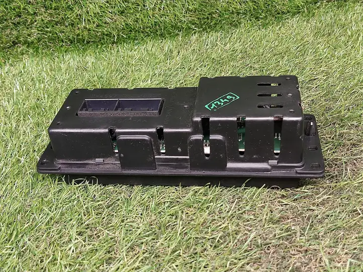 Ford Explorer (2005 - 2010)  6L2418C612AF Блок управления кондиционера воздуха / климата/ печки (в салоне)