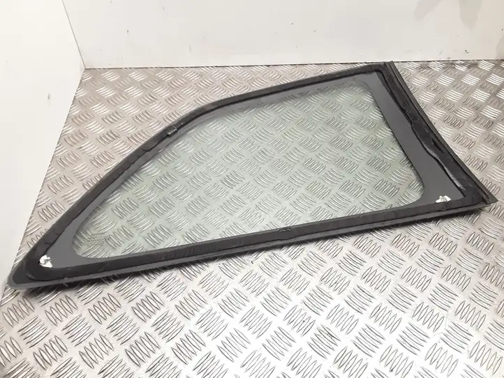 Toyota Yaris (2005 - 2009) 43R00048 Заднее боковое стекло — фото 2