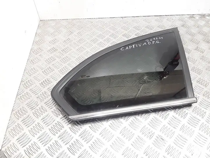 Chevrolet Captiva (2011 - 2013) 96622513 Заднее боковое стекло — фото 1