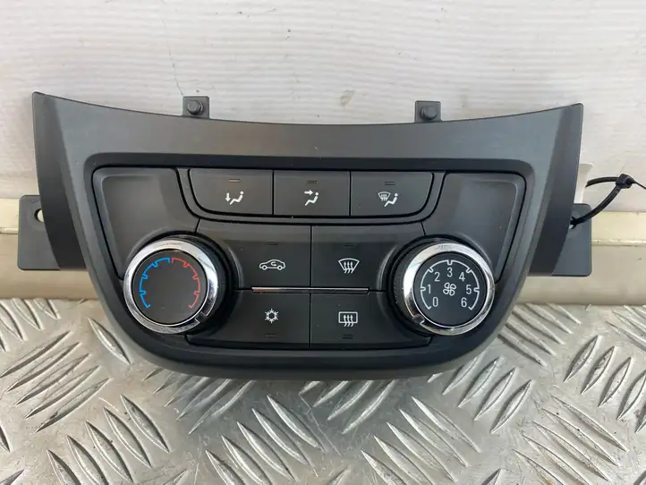 Opel Zafira C (2014 - 2016) A2C86871200 Блок управления климат-контролем — фото 3