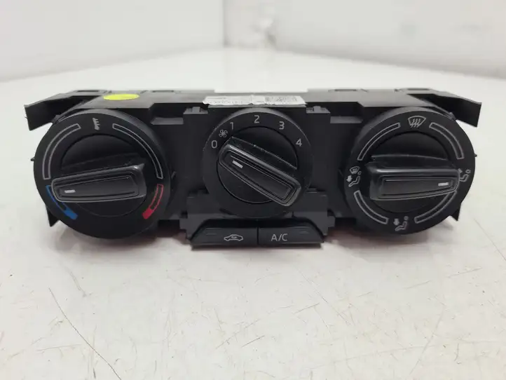 Skoda Fabia Mk3 (NJ) (2015 - 2021)  6V0820045C Блок управления кондиционера воздуха / климата/ печки (в салоне)