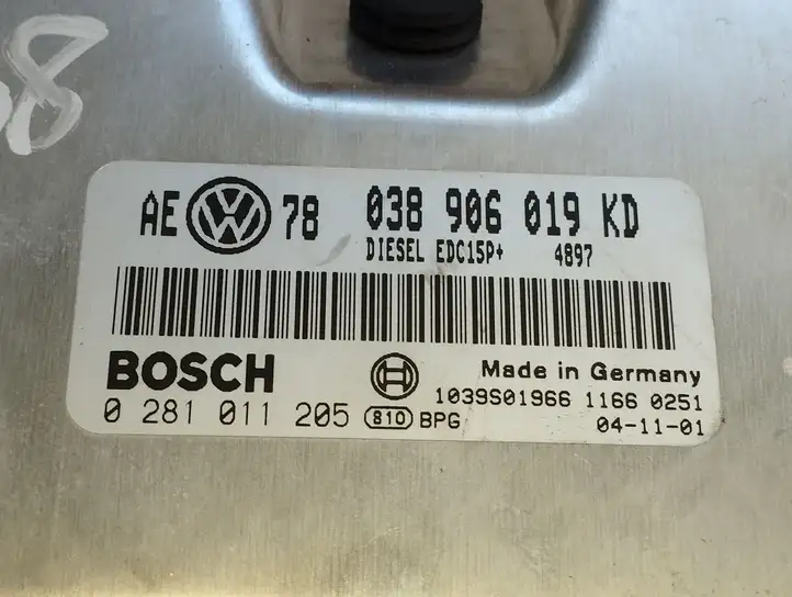 Volkswagen PASSAT B5.5 (2001 - 2005) 038906019KD Блок управления двигателем (ЭБУ) — фото 2
