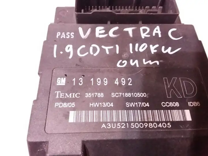 Opel Vectra C (2002 - 2005) 13199492 Модуль комфорта — фото 3