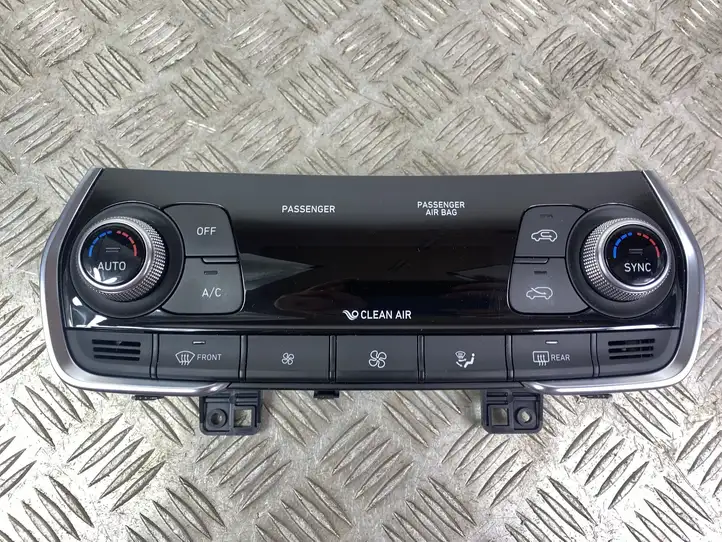 Hyundai Santa Fe (2018 - 2020) 97250S2300 Блок управления климат-контролем — фото 1