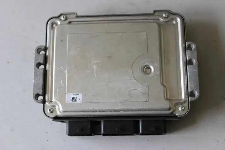 Citroen C4 (2004 - 2008)  9664617680 Блок управления двигателя