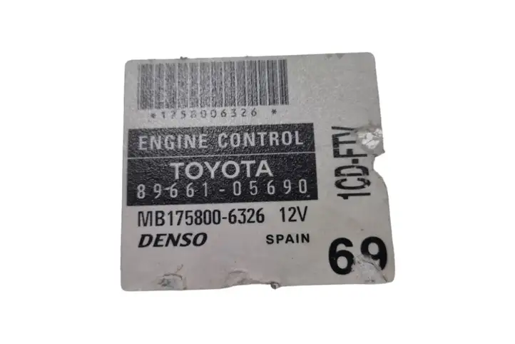 Toyota Avensis T250 (2003 - 2006) 8966105690 Блок управления двигателем (ЭБУ) — фото 3