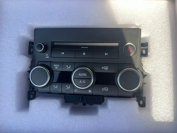Land Rover Range Rover Evoque L538 (2015 - 2018) Блок управления климат-контролем — фото 1