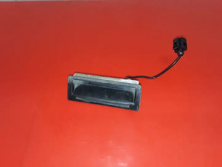 Volkswagen Touareg I (2002 - 2010) 1J0827566F Кнопка закрытия крышки багажника — фото 1
