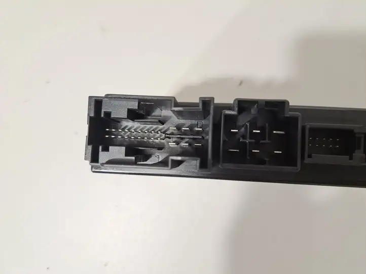 BMW 4 G22 G23 G24 G26 (2020 - ) 9880869 Комплект буксировочного крюка — фото 11
