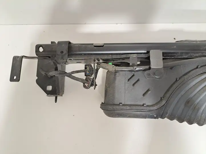BMW 4 G22 G23 G24 G26 (2020 - ) 9880869 Комплект буксировочного крюка — фото 16