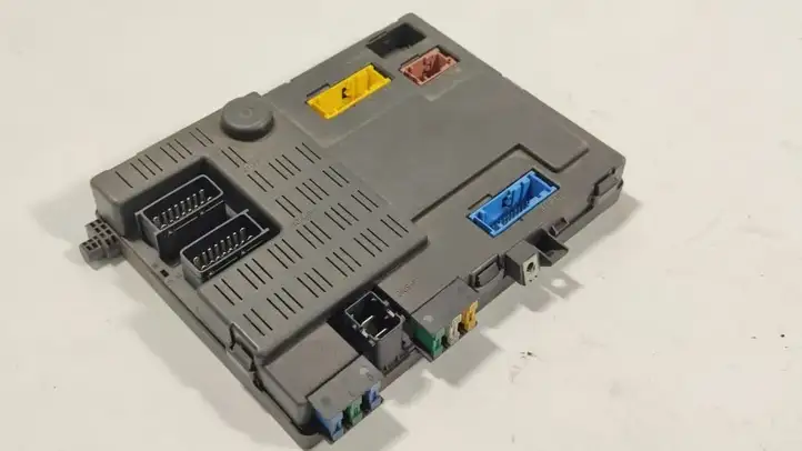 Citroen Xsara (1997 - 2006)  9639087480 Mодуль kомфортa