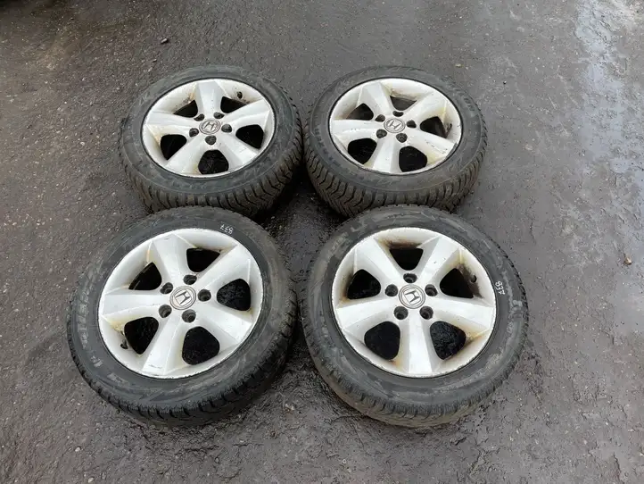 Honda FR-V (2004 - 2009) Легкосплавный колесный диск R16 — фото 1