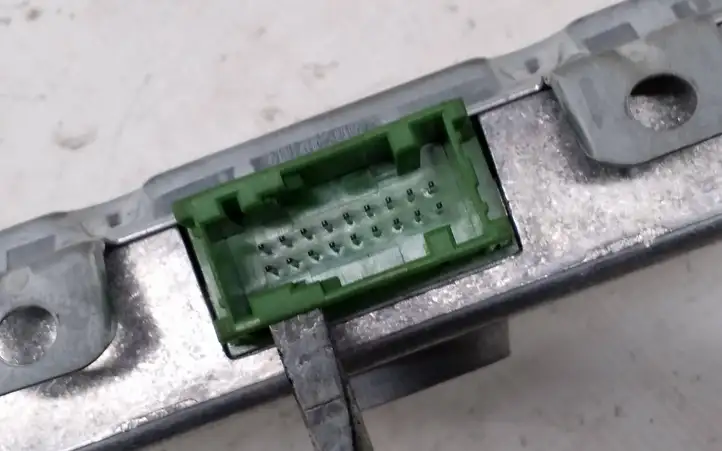 BMW 5 E60 E61 (2004 - 2010)  6952986 Блок управления дверью